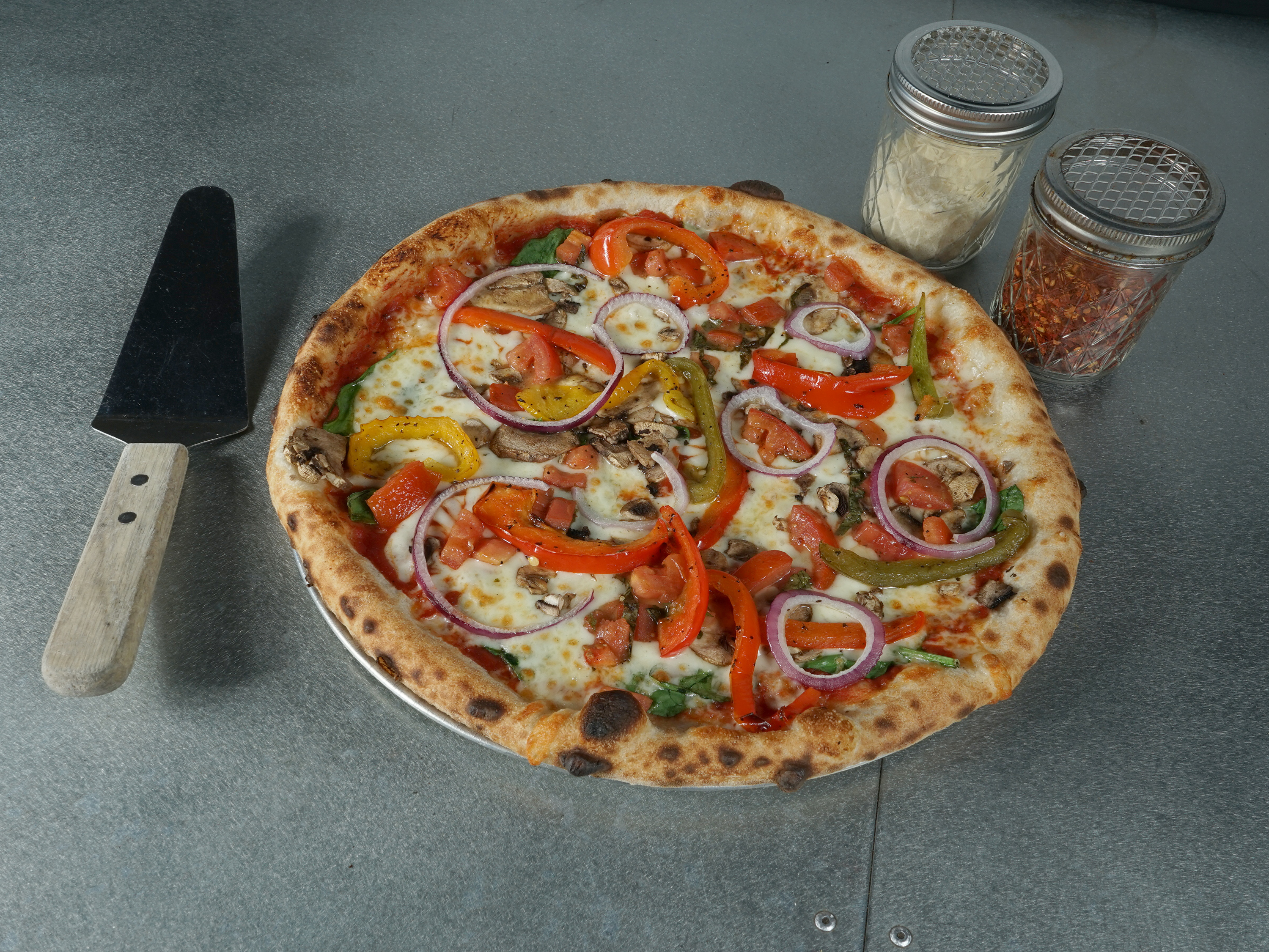 Order 12" The Veggie Pizza food online from aPizzaCo store, St. Charles on bringmethat.com