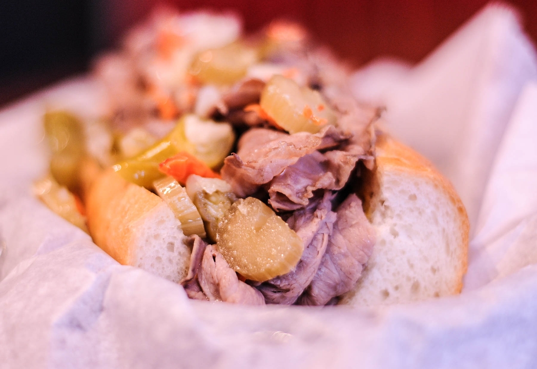 Order Italian Beef food online from Slim's store, Chicago on bringmethat.com