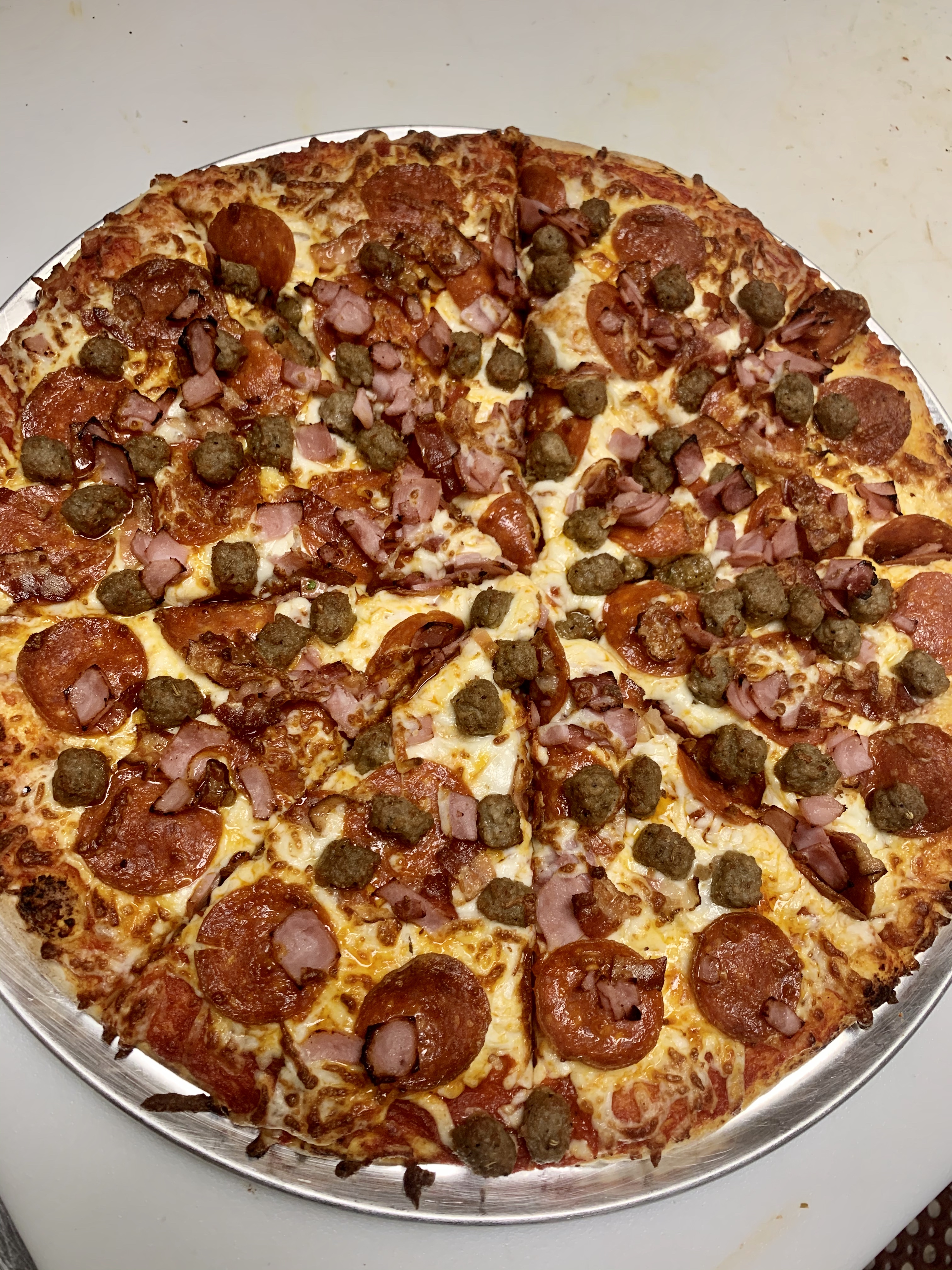 Order Italian Meat Lover Pizza food online from New York Pizza & Grill store, Dinuba on bringmethat.com