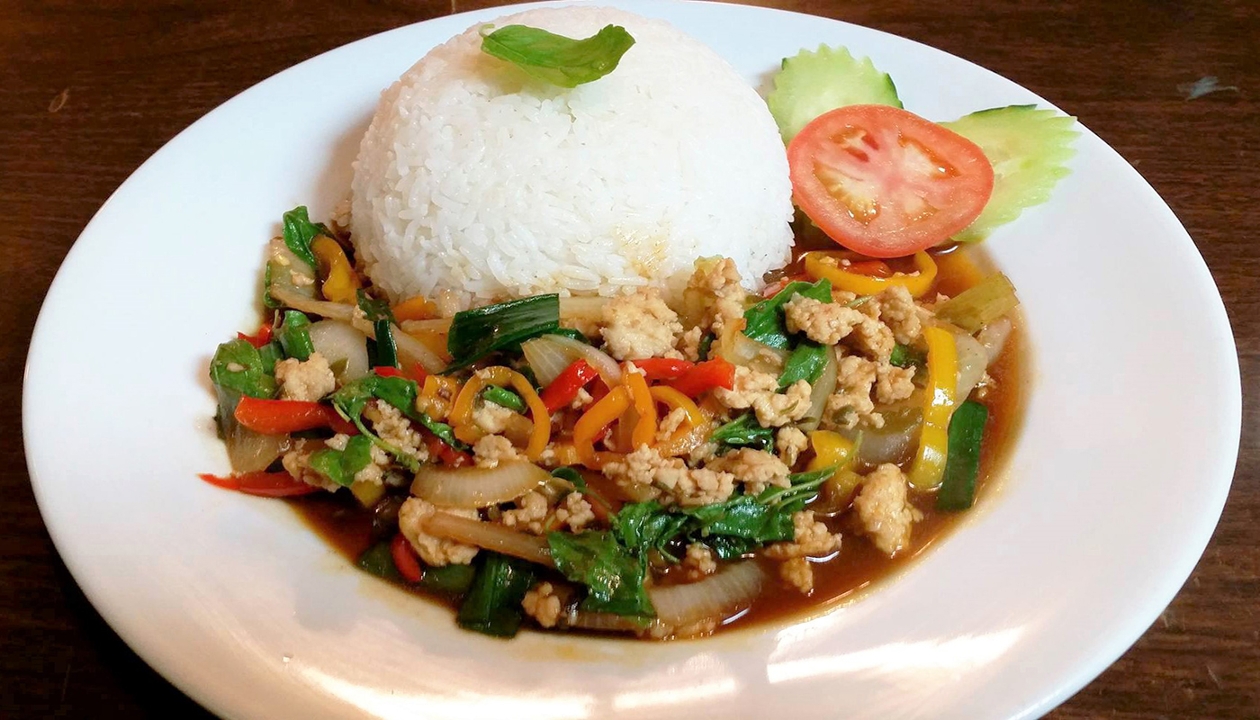 Order C4. Pad Kraprow food online from Thai Food Owensboro store, Owensboro on bringmethat.com