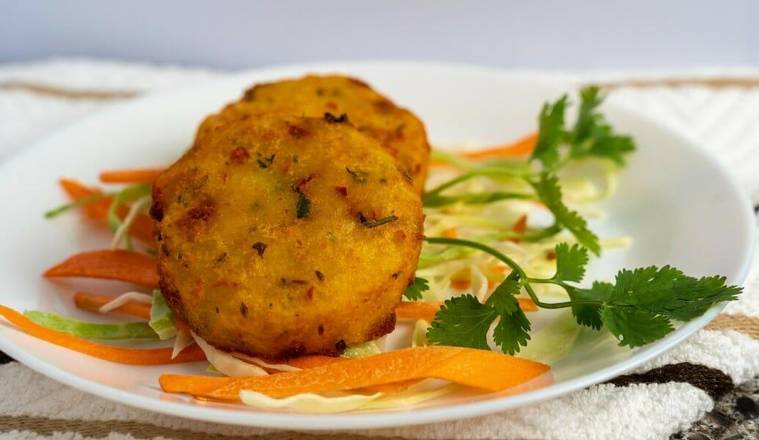 Order Alo Tikki food online from Sansar Indian Restaurant store, Tracy on bringmethat.com