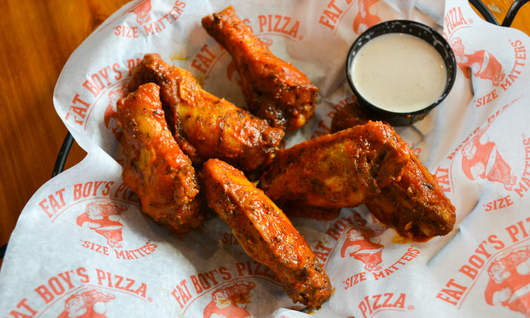 Order 6 Wings food online from Fat Boy Pizza store, Metairie on bringmethat.com