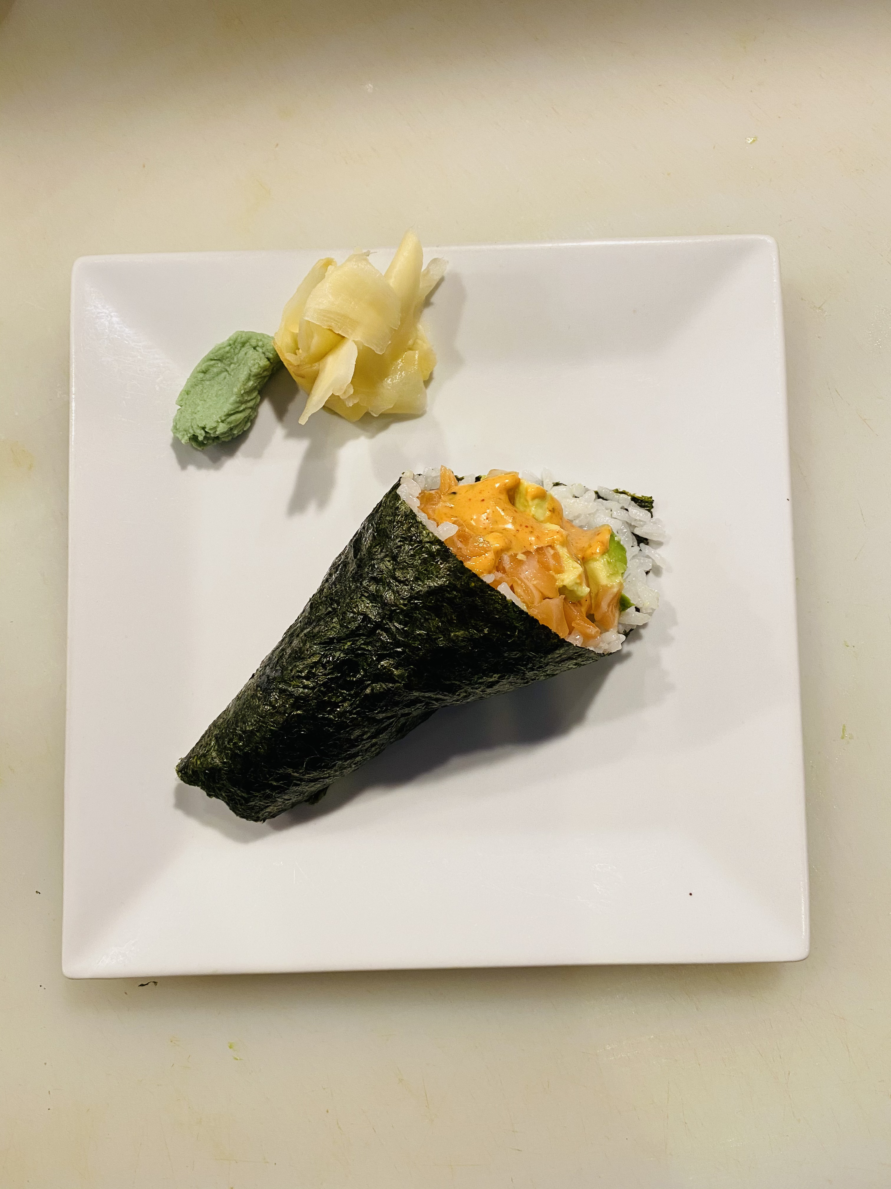 Order Spicy Salmon with Avocado Roll food online from Rien Tong Thai Cuisine store, Arlington on bringmethat.com
