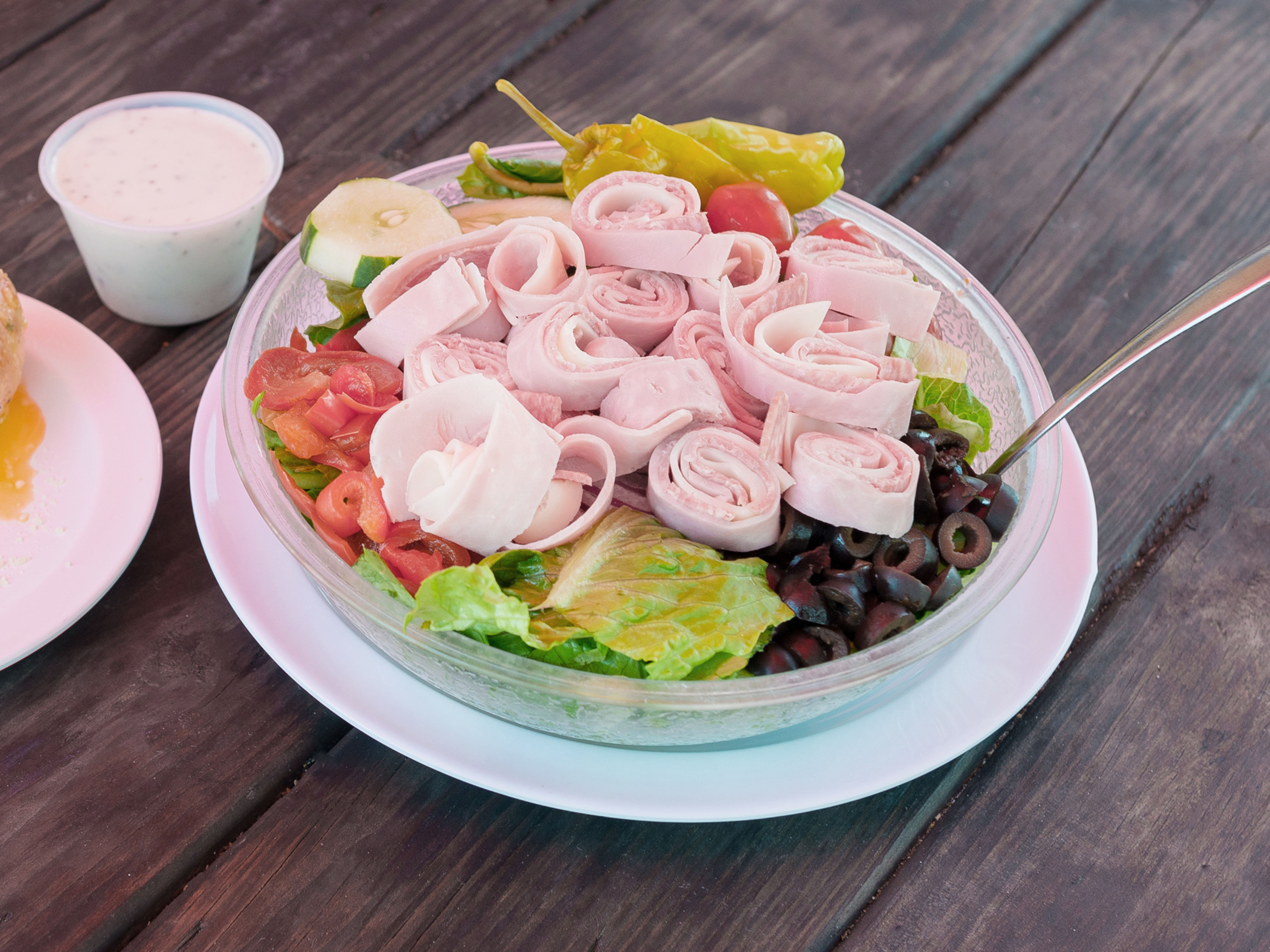 Order Italian Antipasto Salad with Rolls food online from Big Louies Pizzeria store, Hollywood on bringmethat.com