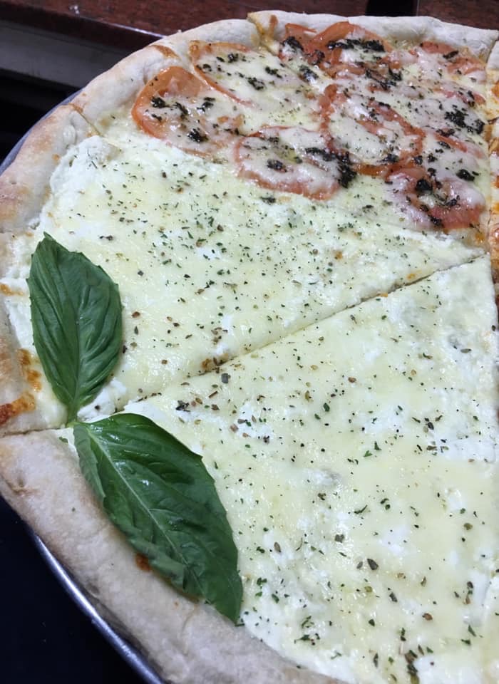 Order White Slice food online from Di Carlo Pizzeria store, Westbury on bringmethat.com