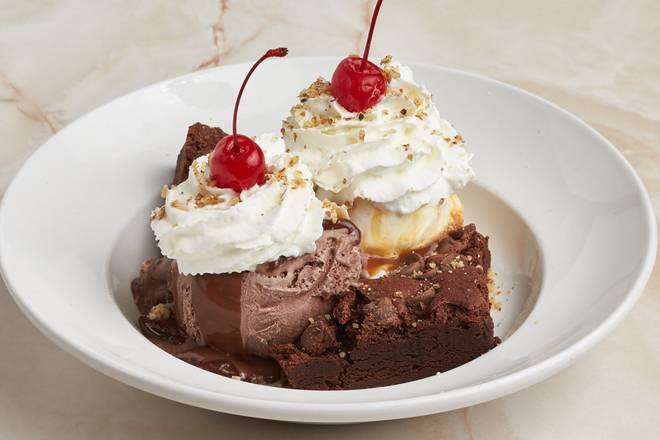 Order Brownie Decadence food online from Silver Diner store, Cherry Hill on bringmethat.com