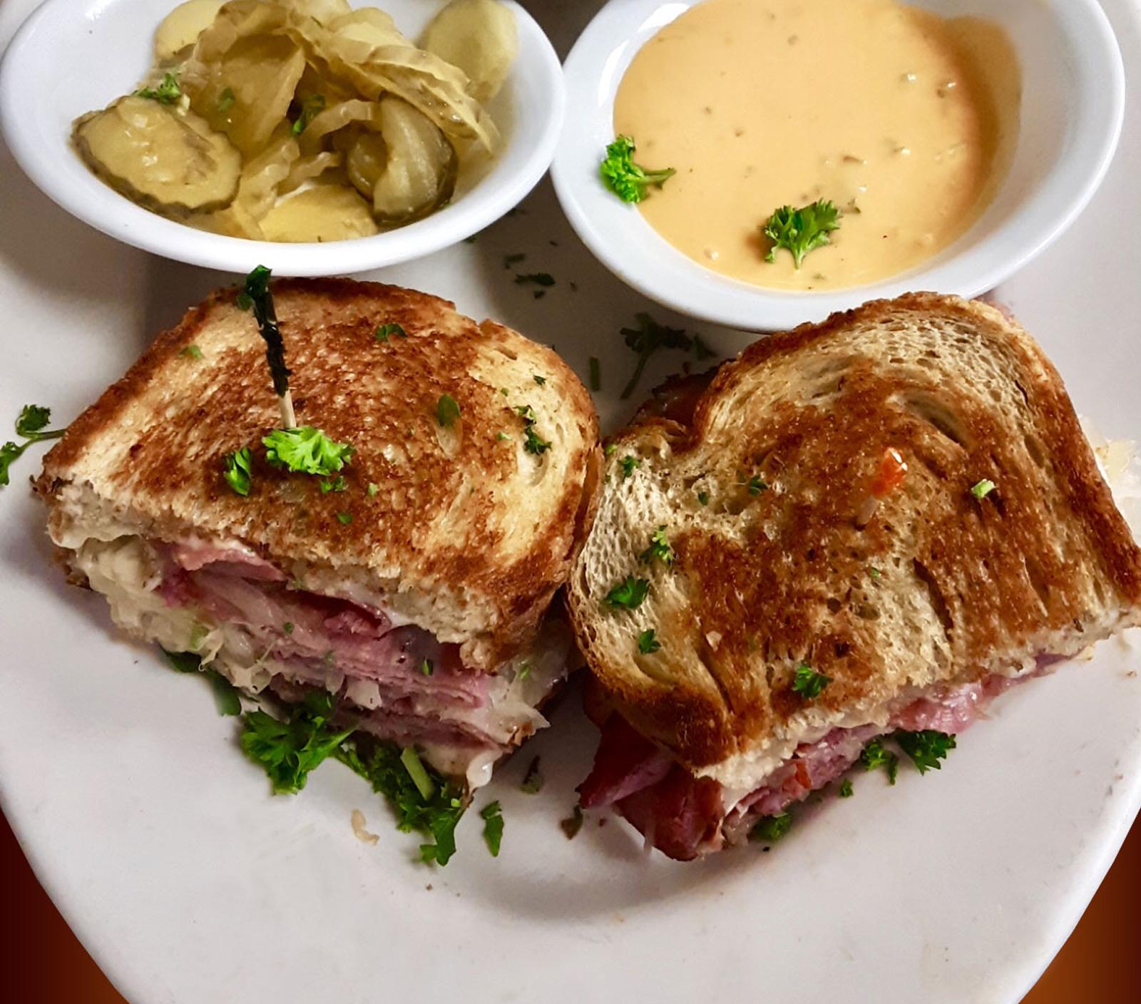 Order Pastrami Reuben Sandwich food online from Pinocchio store, Palm Springs on bringmethat.com