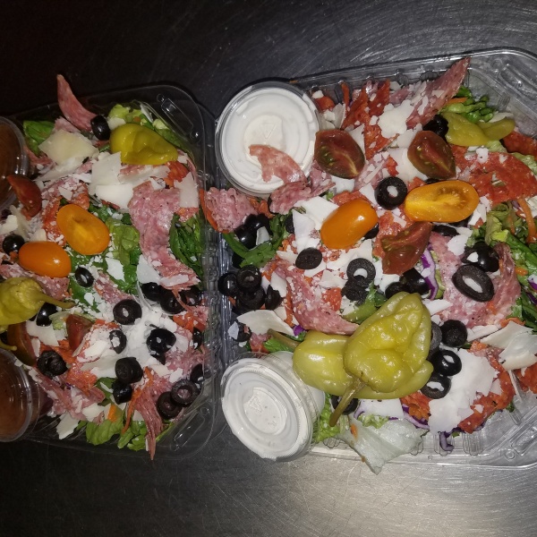 Order Italian Chef Salad food online from Mama Mia Pizzeria store, Fresno on bringmethat.com