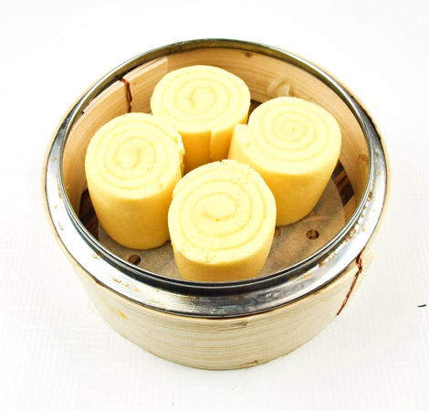 Order Steamed Custard Roll food online from Triple Crown Restaurant store, Chicago on bringmethat.com