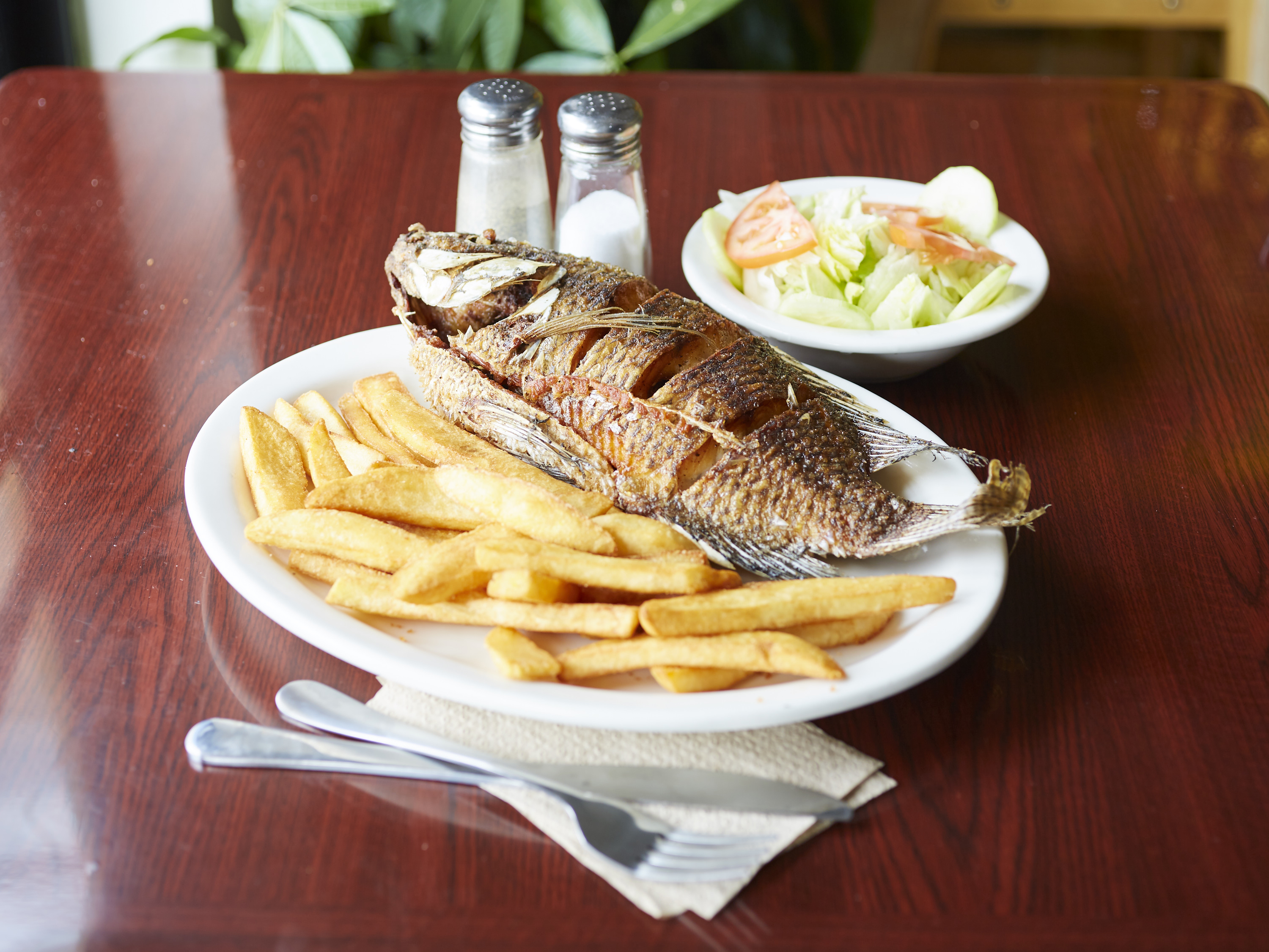 Order Mojarra Frita food online from Durango Burger store, Inglewood on bringmethat.com