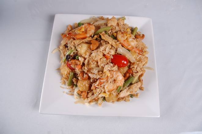 Order Pineapple Fried Rice food online from Saap Lao Thai Cuisine store, New Castle on bringmethat.com