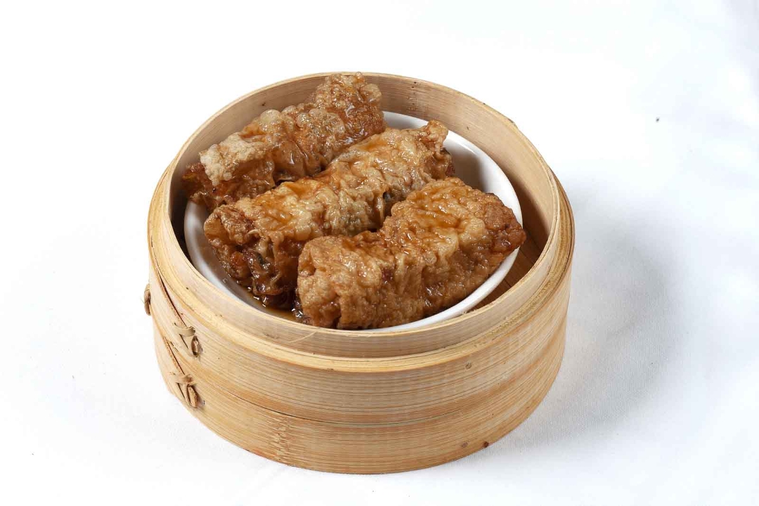 Order Stuffed Bean Curd w/ Meat and Vegetables 蠔油鮮竹卷 food online from Furama store, Chicago on bringmethat.com