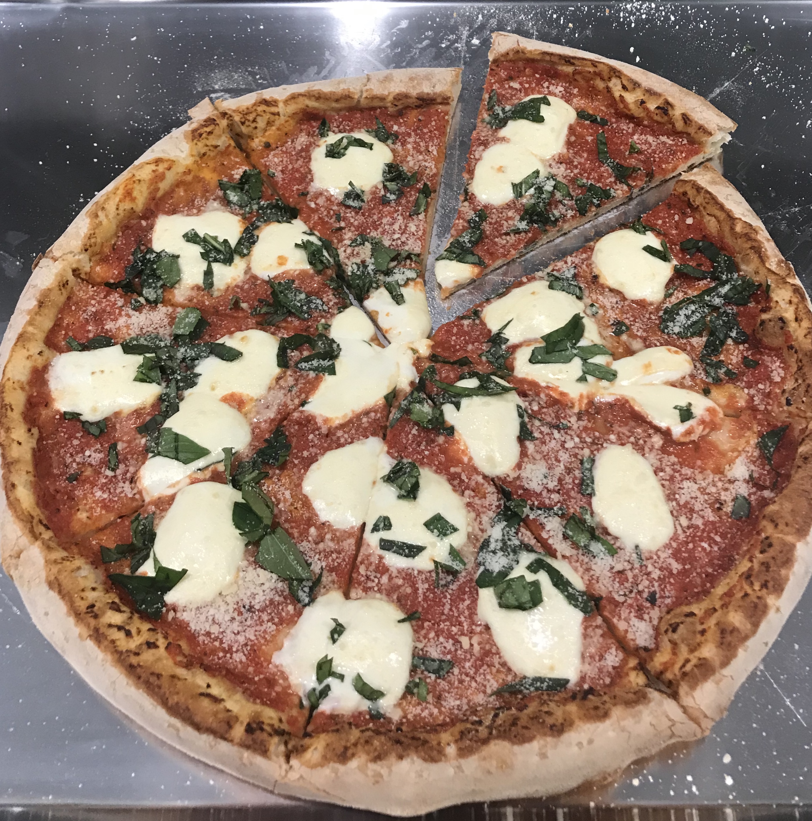 Order Red Margherita Pizza food online from Le Vera Pizza store, Nashville on bringmethat.com