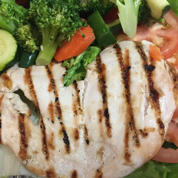 Order Charbroiled Chicken Breast Plate food online from Walter Cafe store, Beverly Hills on bringmethat.com