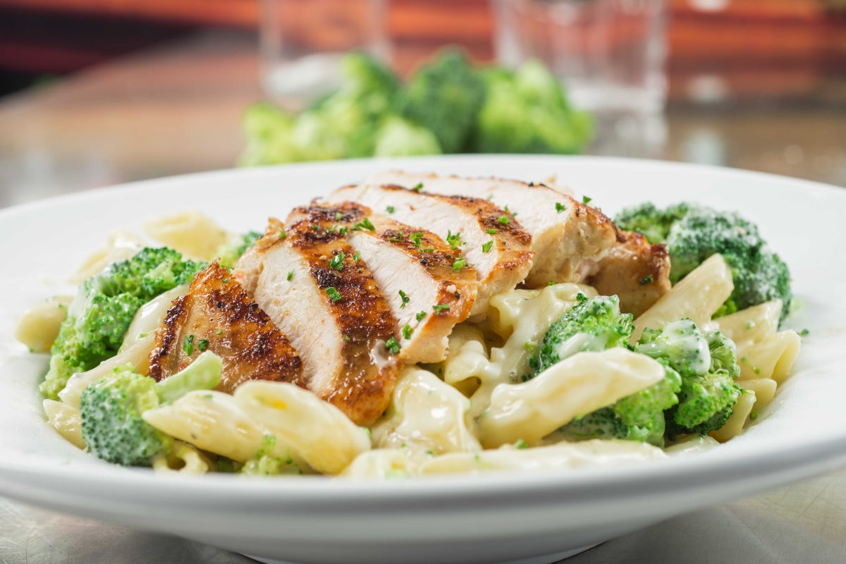 Order Chicken & Broccoli Pasta food online from Ruby Tuesday store, Concord on bringmethat.com