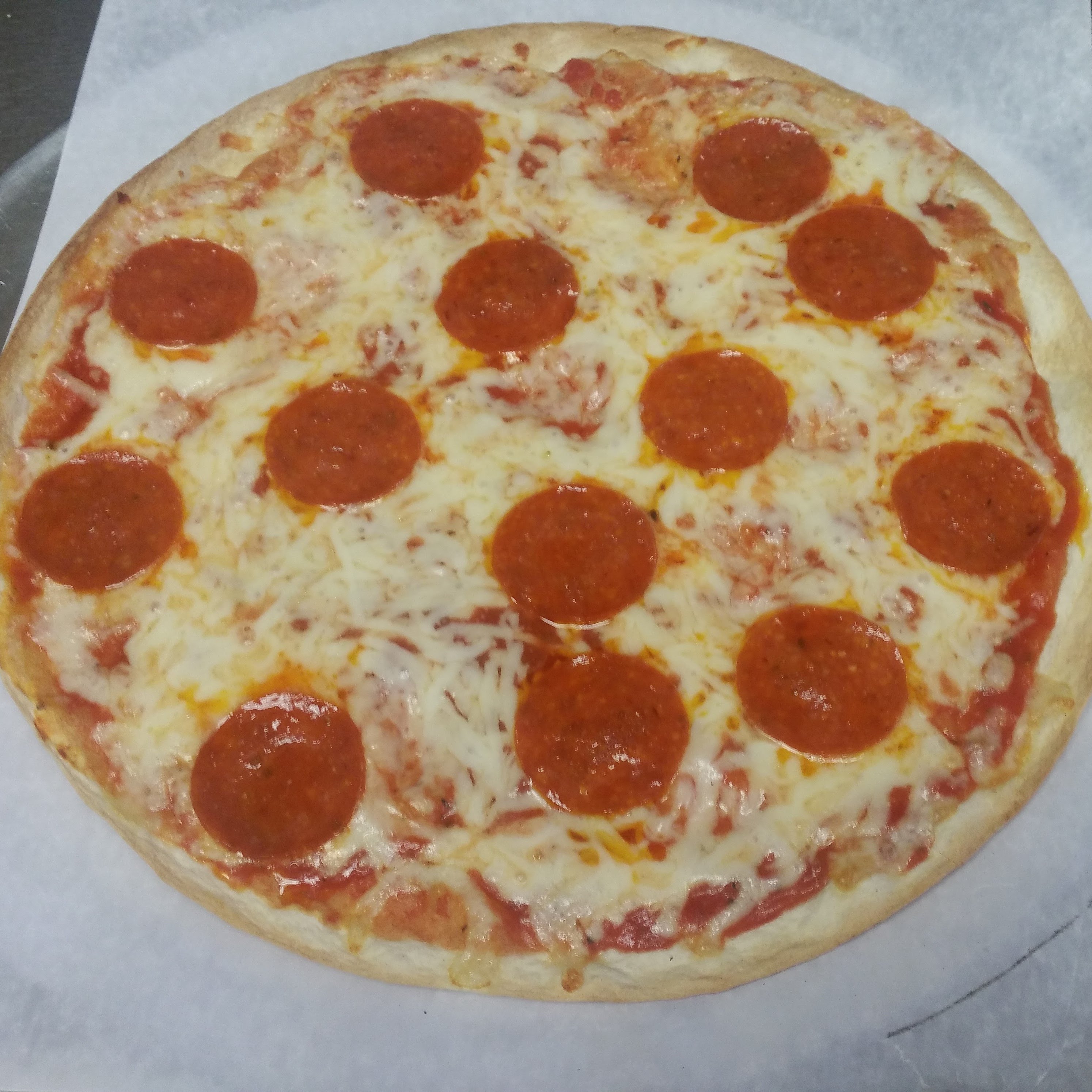 Order Personal super thin Pizza food online from Pizzarelli's Pizza store, Scarsdale on bringmethat.com