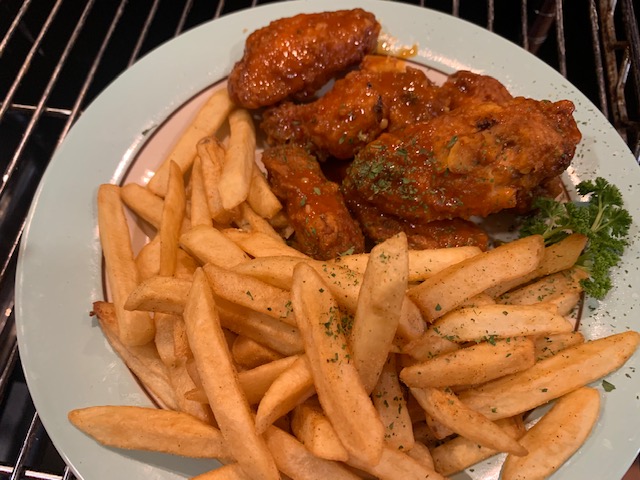 Order Hot Chicken Wings food online from Solid Rock Cafe store, Antioch on bringmethat.com