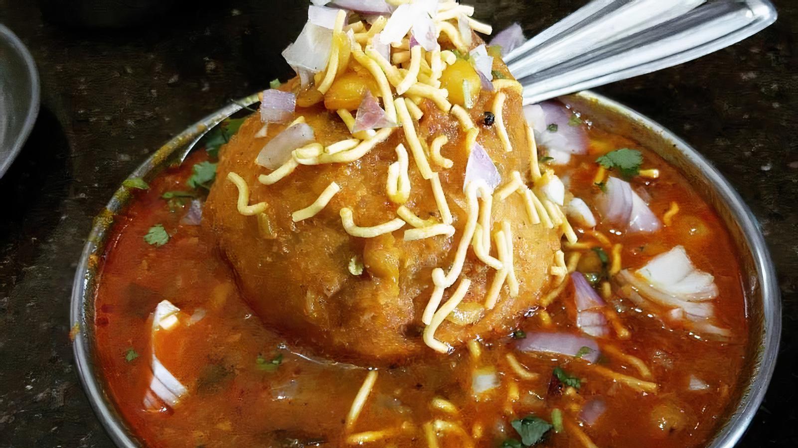 Order VADA MISAL* food online from Vada Pav store, Mountain View on bringmethat.com