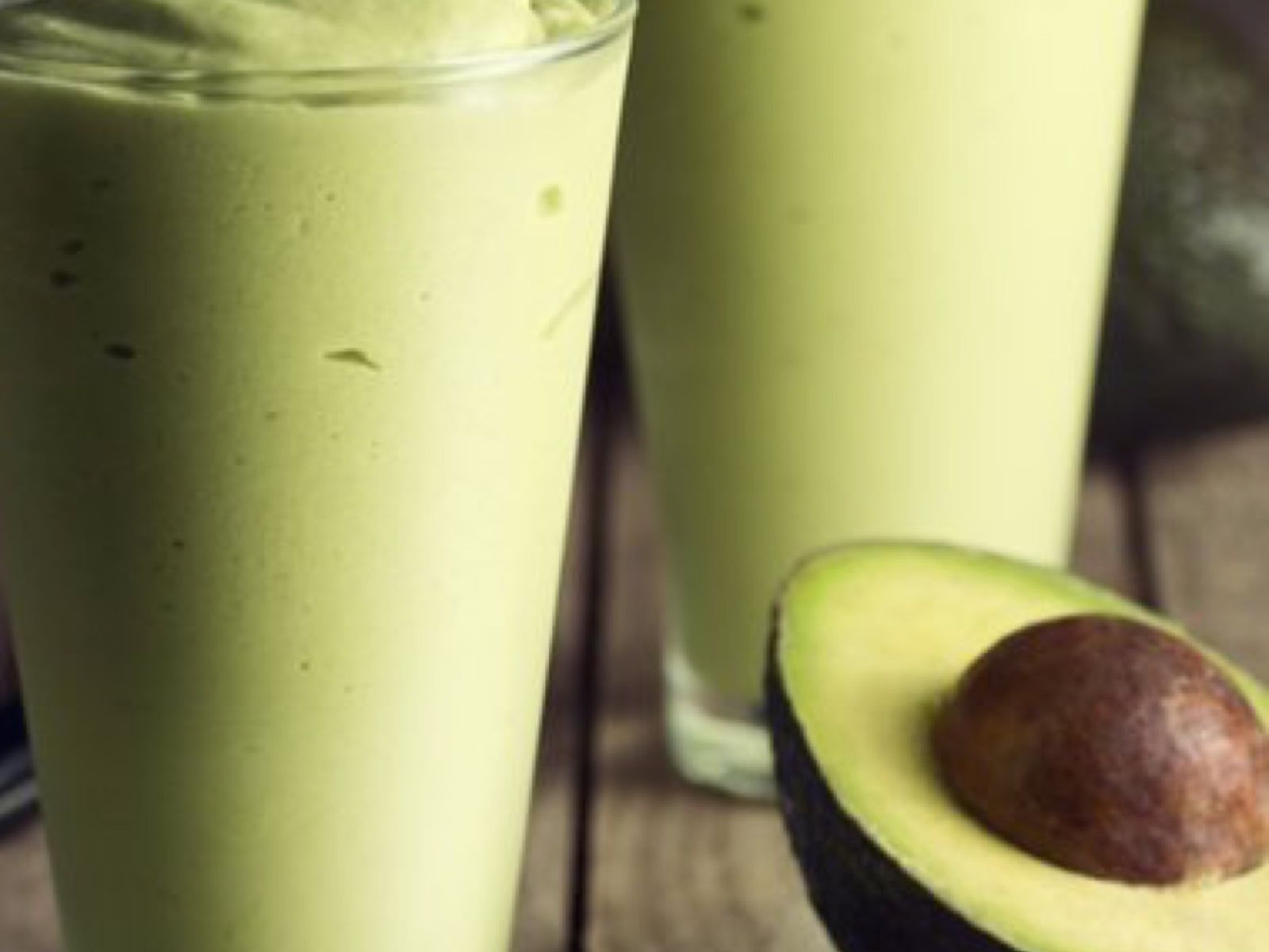 Order Avocado Smoothie food online from Madison Cafe & Grill store, Creskill on bringmethat.com