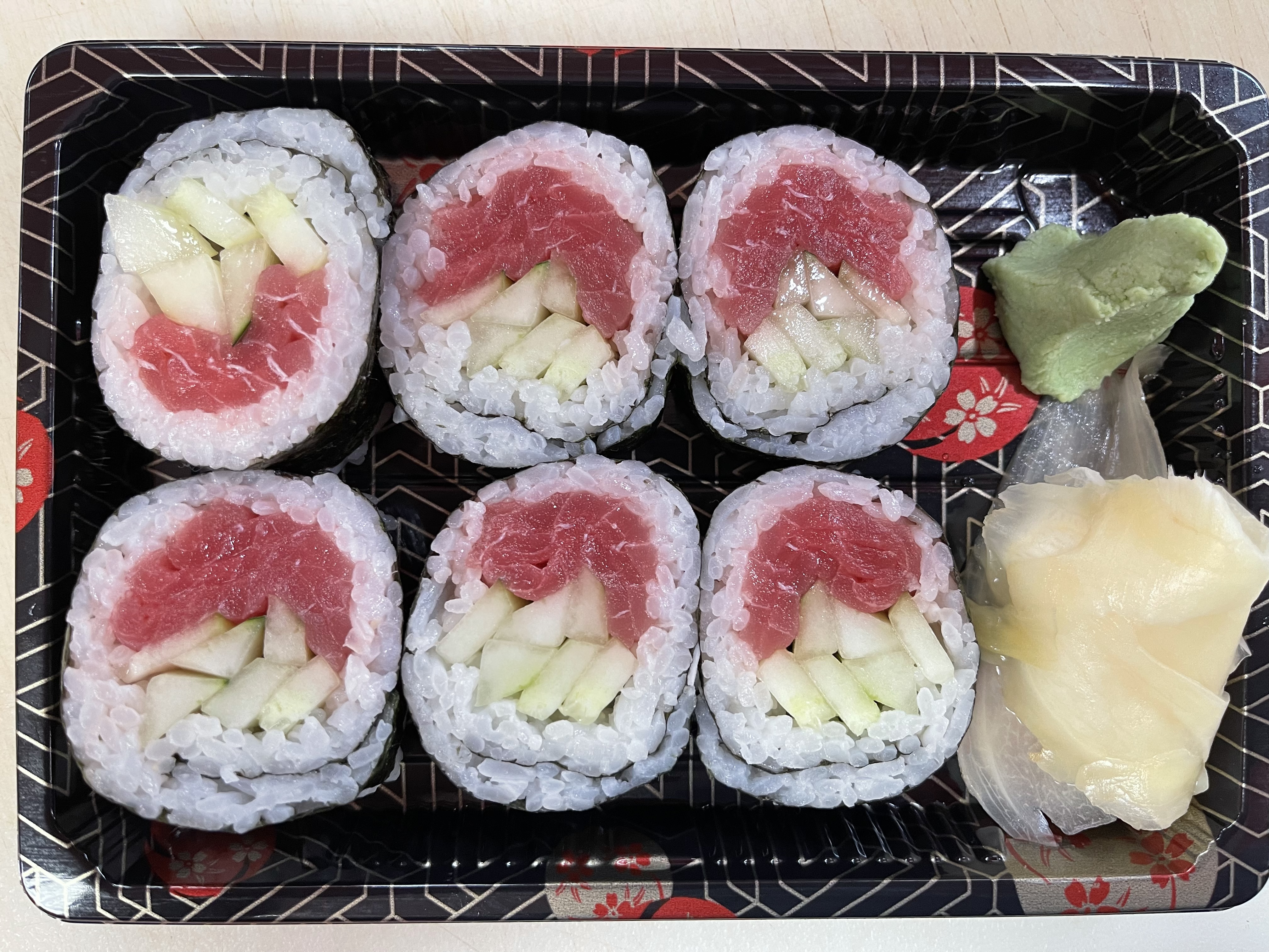 Order Tuna Roll food online from Sushi Go store, Dallas on bringmethat.com