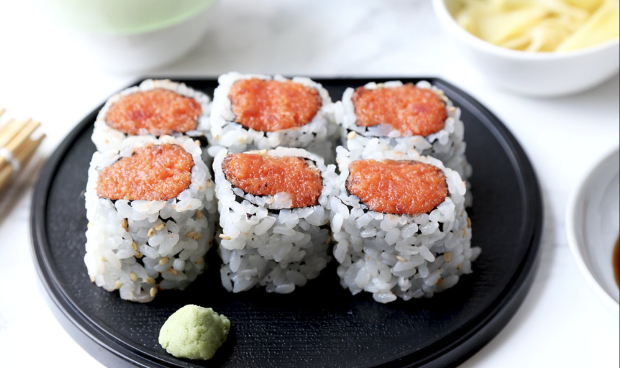 Order Spicy Tuna Roll food online from Tokyo Bay Restaurant store, Roswell on bringmethat.com