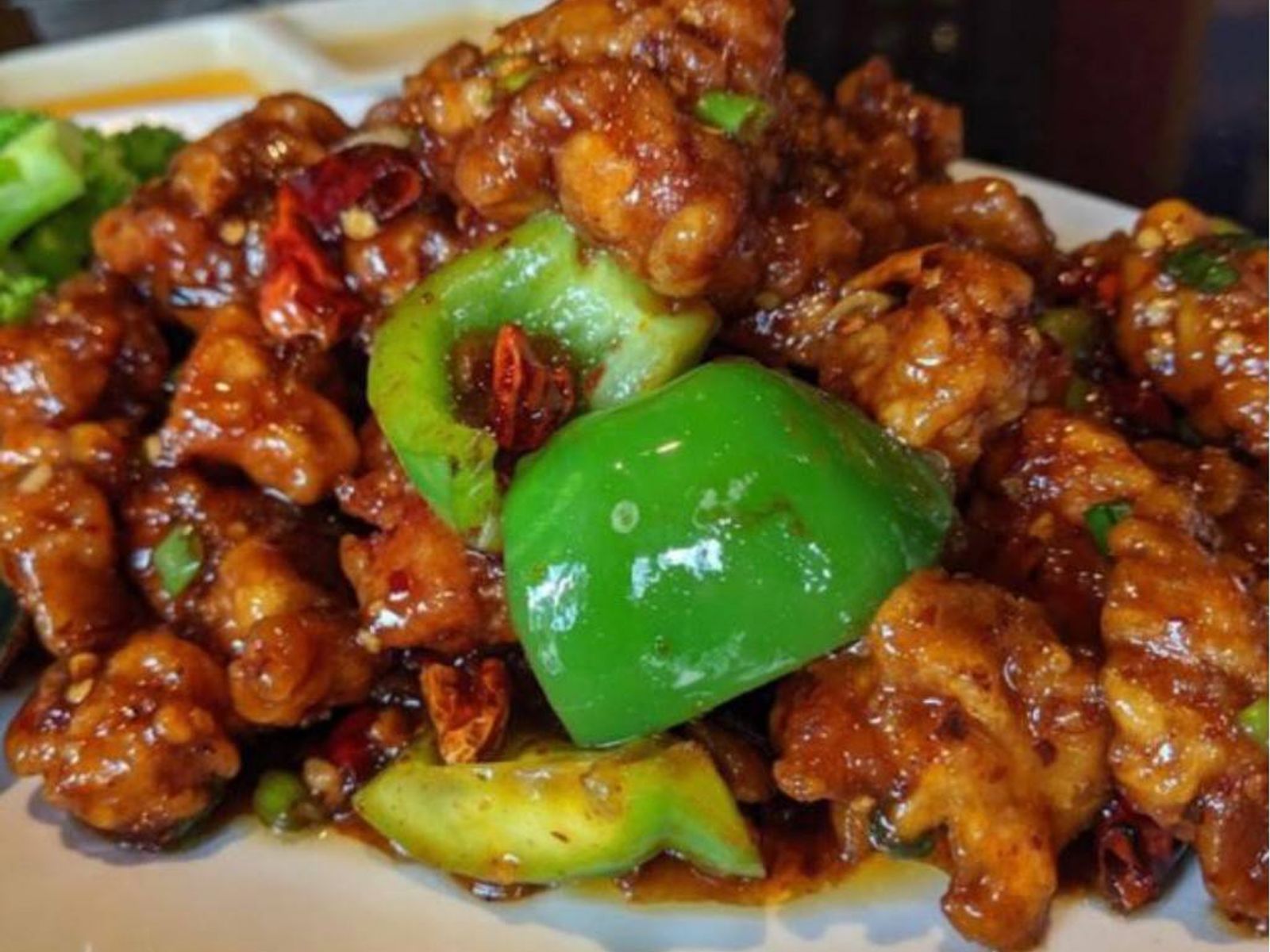 Order General Tso Chicken food online from Rice Bowl Cafe store, Austin on bringmethat.com