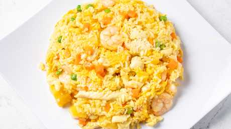 Order 26. Hawaii Fried Rice food online from Wang & King Asian Cafe store, Charlotte on bringmethat.com