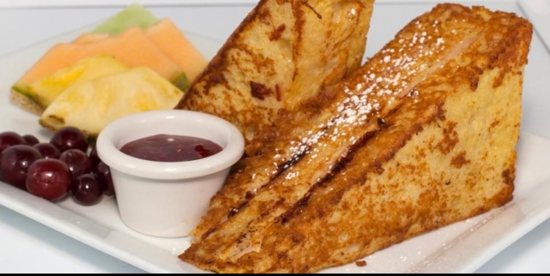 Order Monte Cristo - food online from Le Petite Provence store, Portland on bringmethat.com