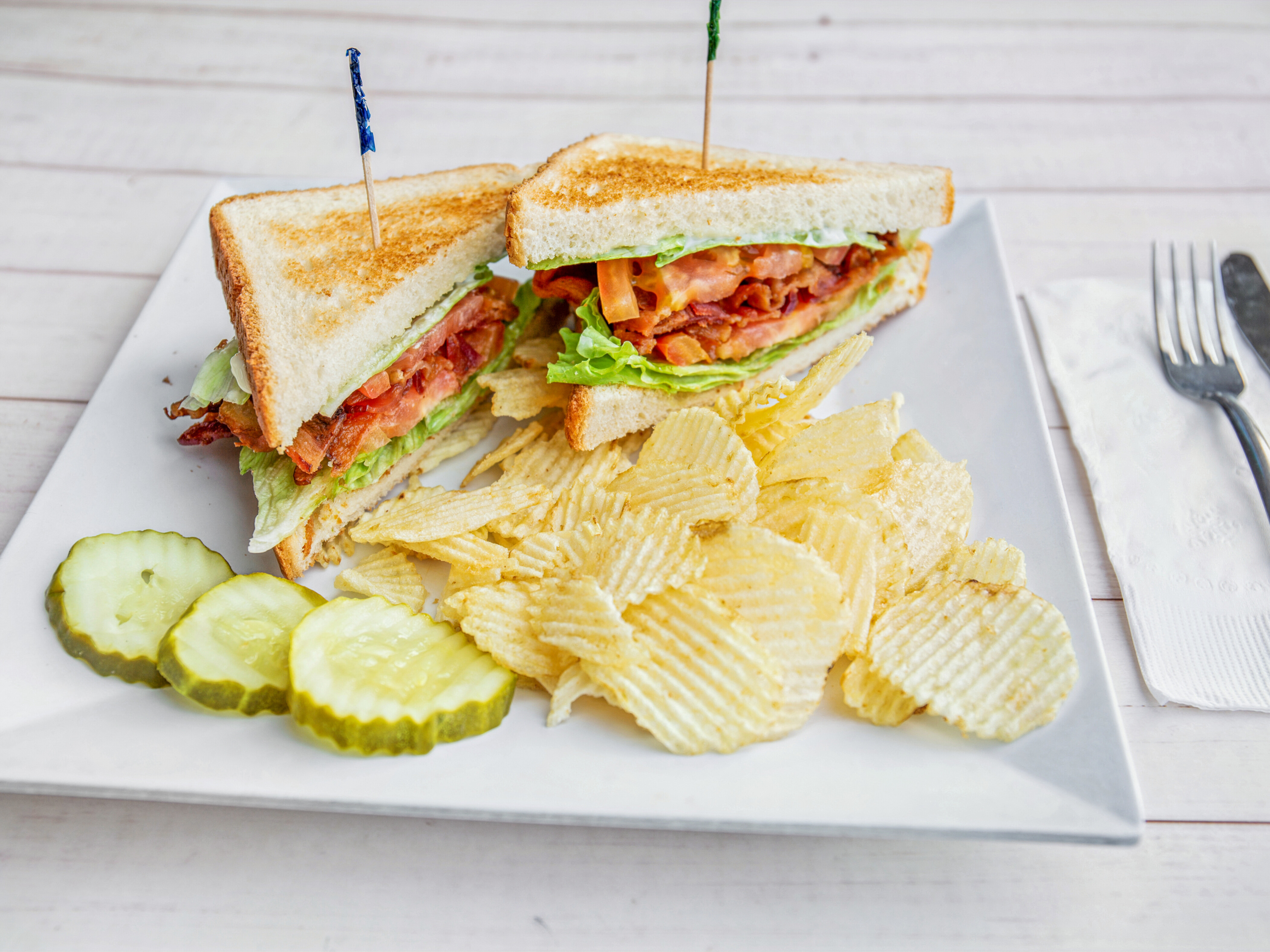 Order Bacon, Lettuce and Tomato Sandwich food online from Ale House store, Newtown Square on bringmethat.com