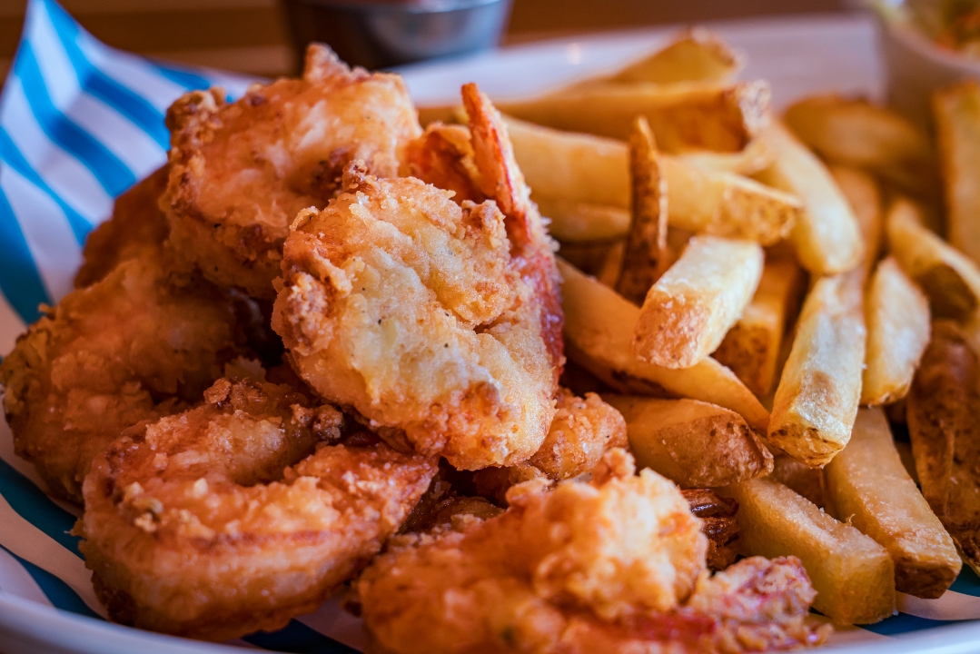 Order Fried Shrimp Dinner food online from The Boathouse store, Midlothian on bringmethat.com