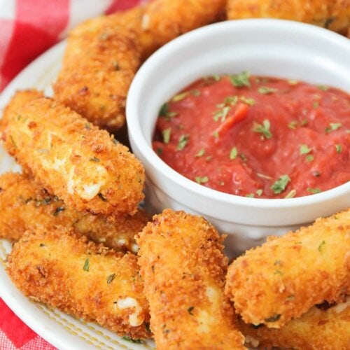Order Cheese Sticks food online from Goldie's Deli and Restaurant store, Strongsville on bringmethat.com