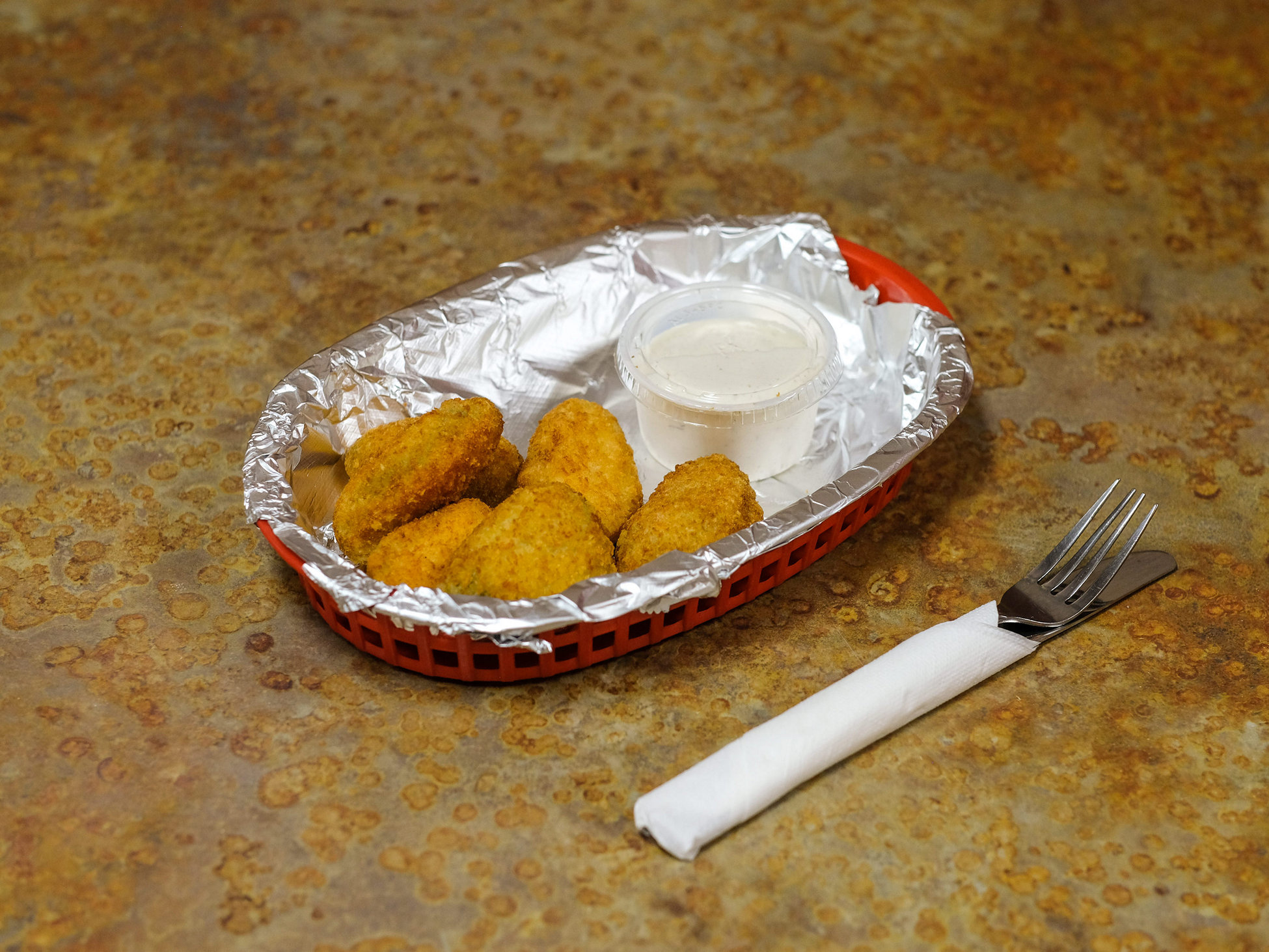 Order 6 Pieces Jalapeno Poppers food online from Papas Pizza store, San Diego on bringmethat.com