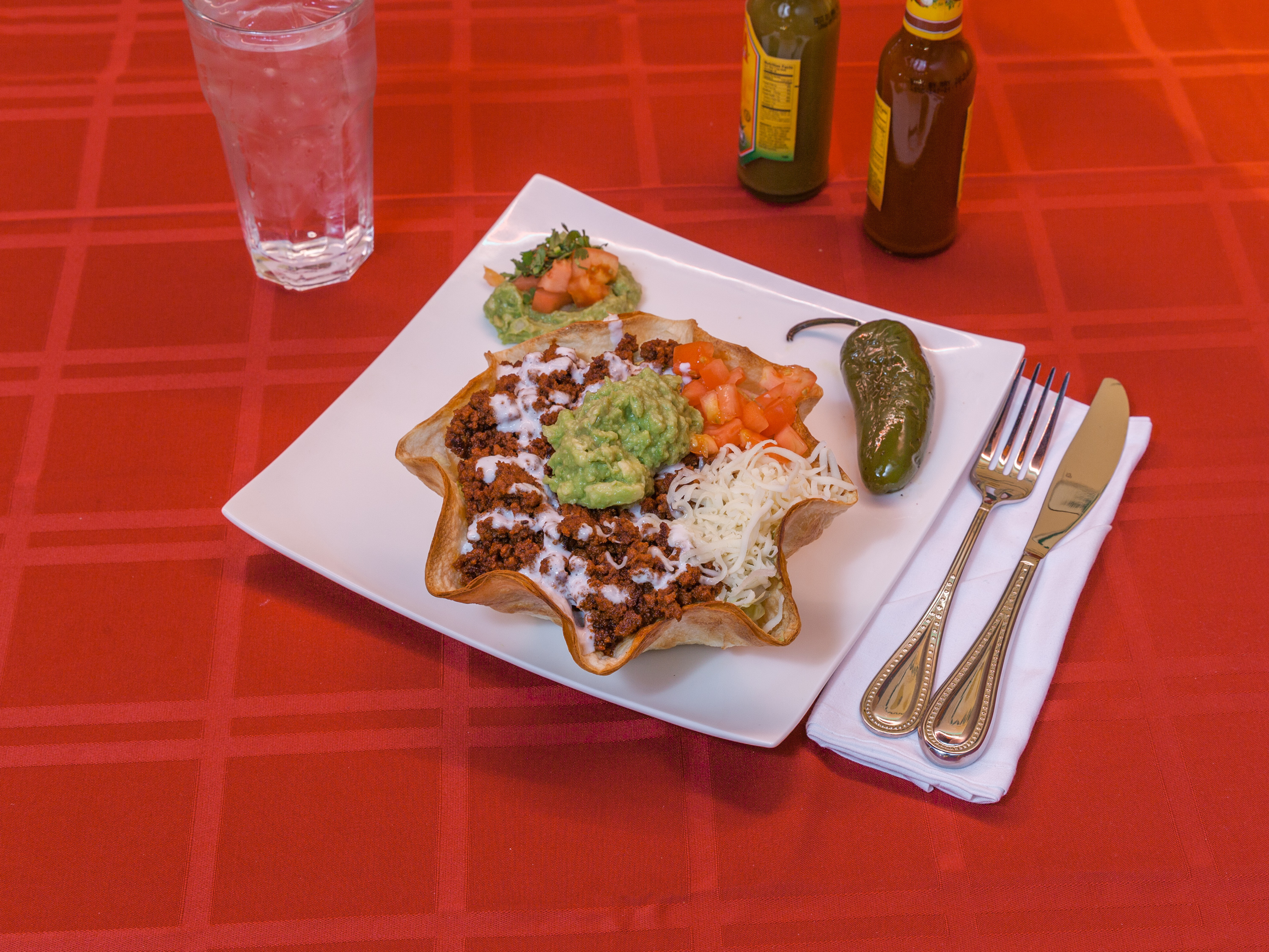 Order Chorizo Taco Salad food online from Jaimito's burritos store, Chicago on bringmethat.com