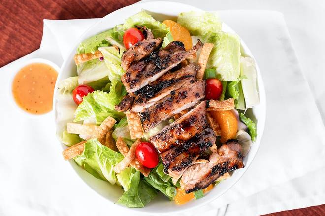 Order Pake Salad with Meat food online from Mo' Bettahs store, Spanish Fork on bringmethat.com