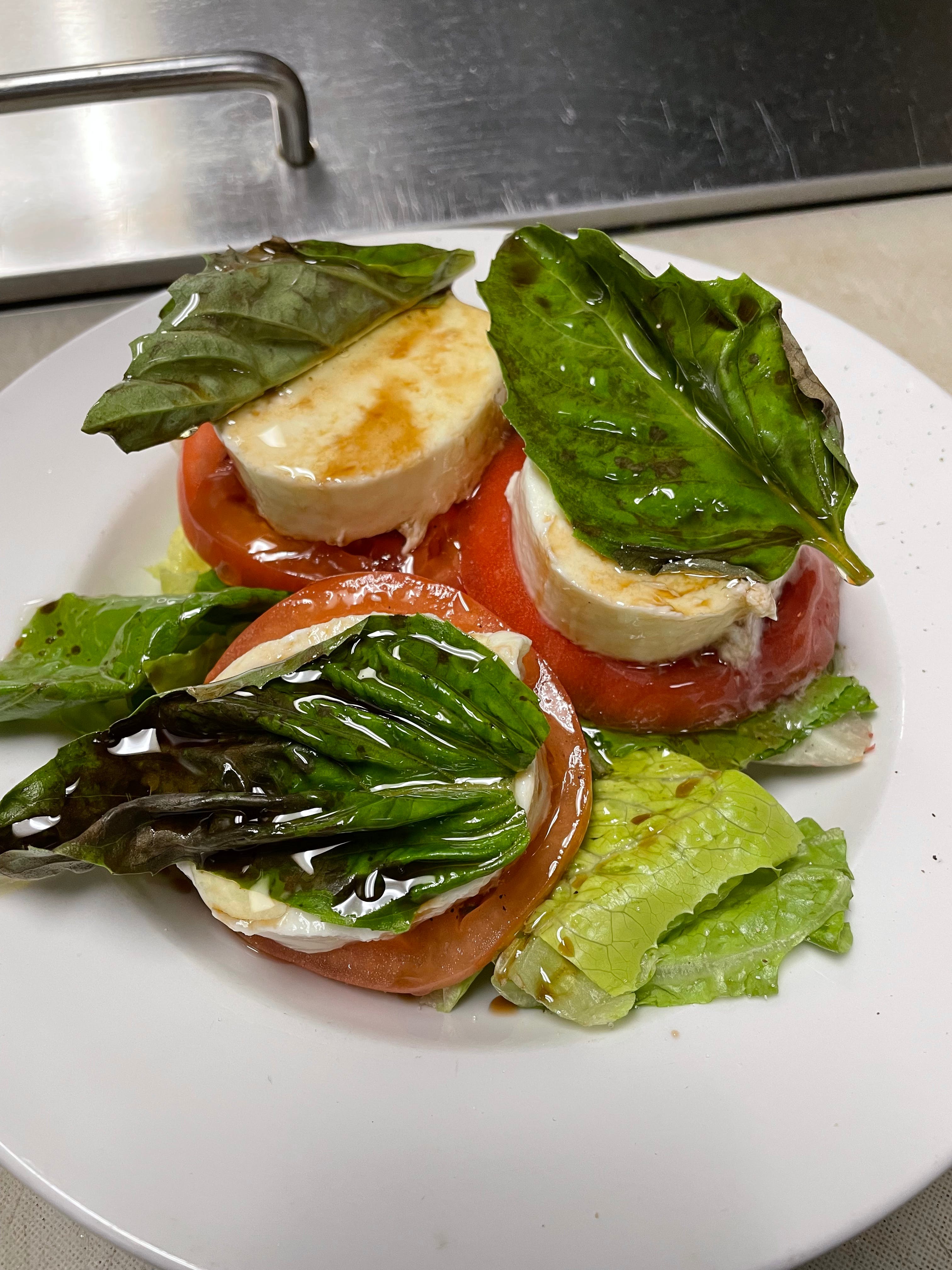 Order Caprese Salad - Regular food online from Brooklyn Pizza & Pasta store, Cincinnati on bringmethat.com