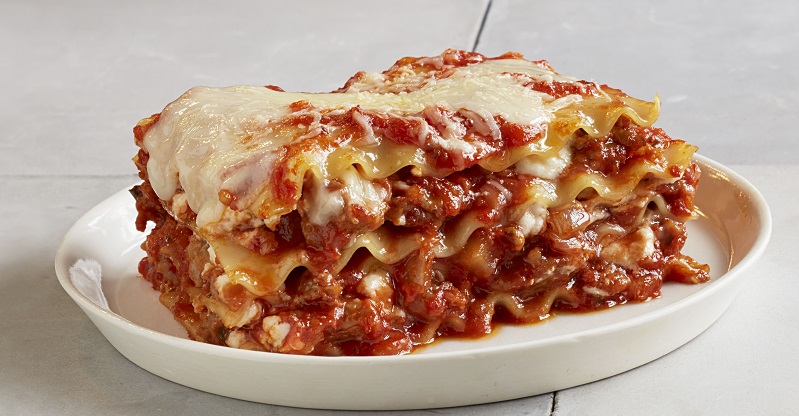 Order Beef Lasagna food online from Seniore Pizza store, San Mateo on bringmethat.com