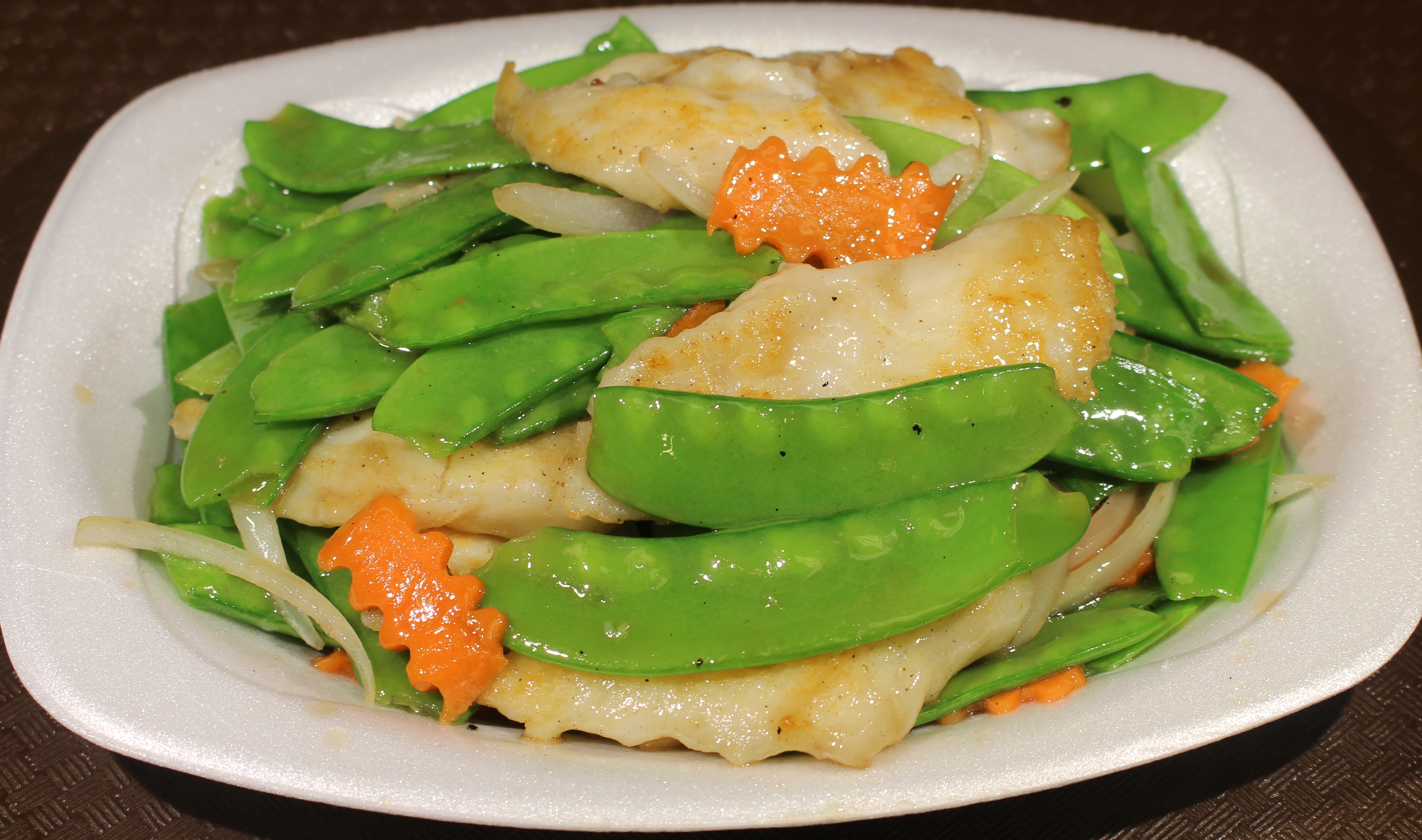 Order S6. Fish Fillets with Mixed Vegetables food online from Zen Noodles store, Naperville on bringmethat.com