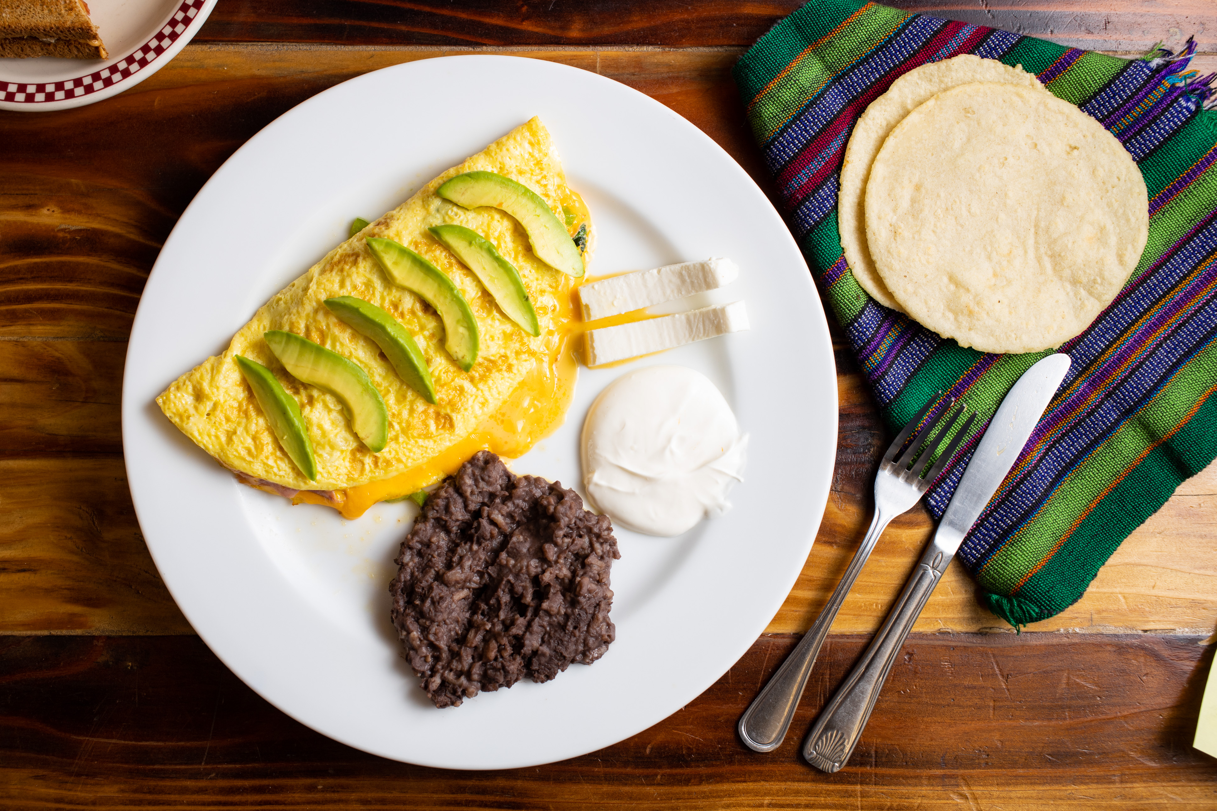 Order Omelette food online from Cafe Guatemalteco store, San Francisco on bringmethat.com