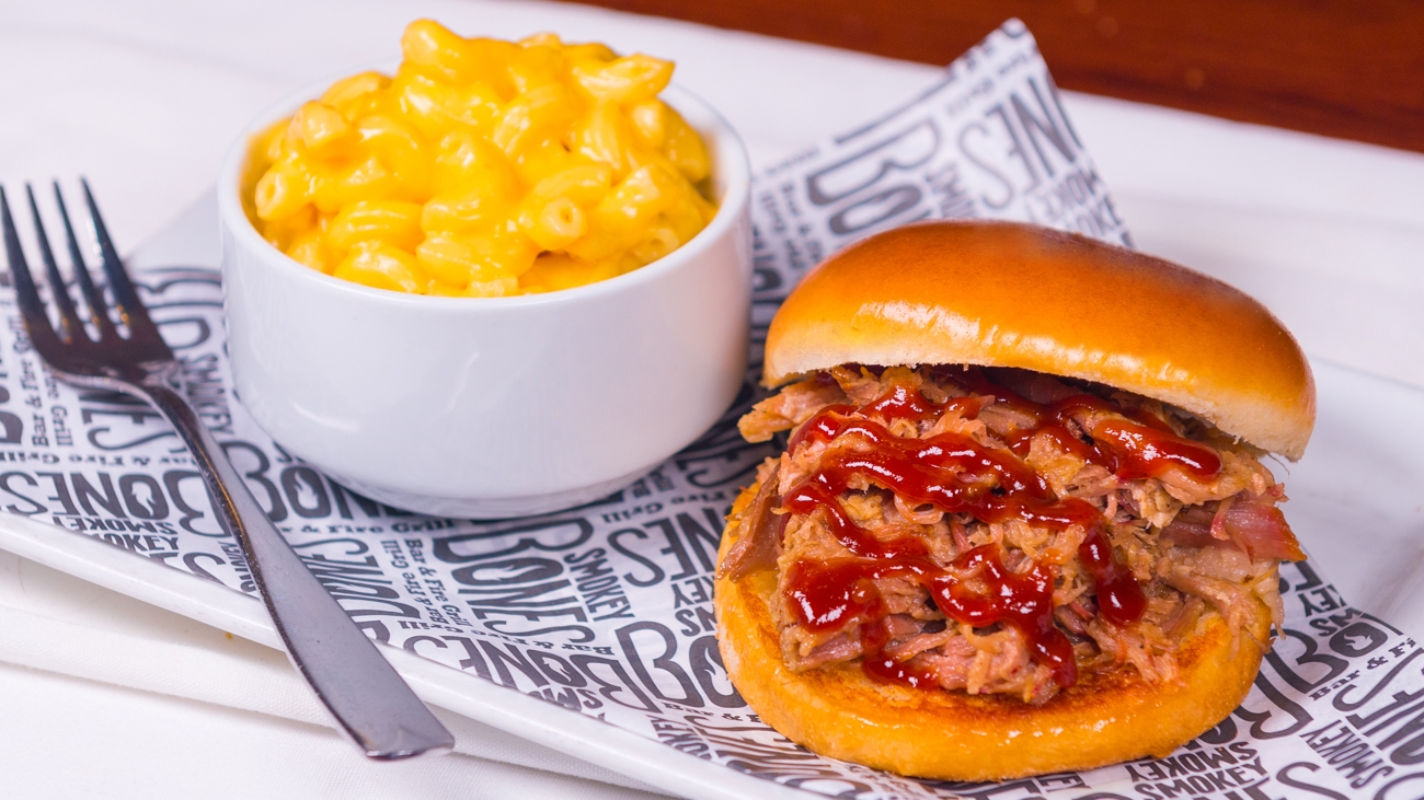 Order Kid's Pork Sammy food online from Smokey Bones Barbeque & Grill store, Grove City on bringmethat.com