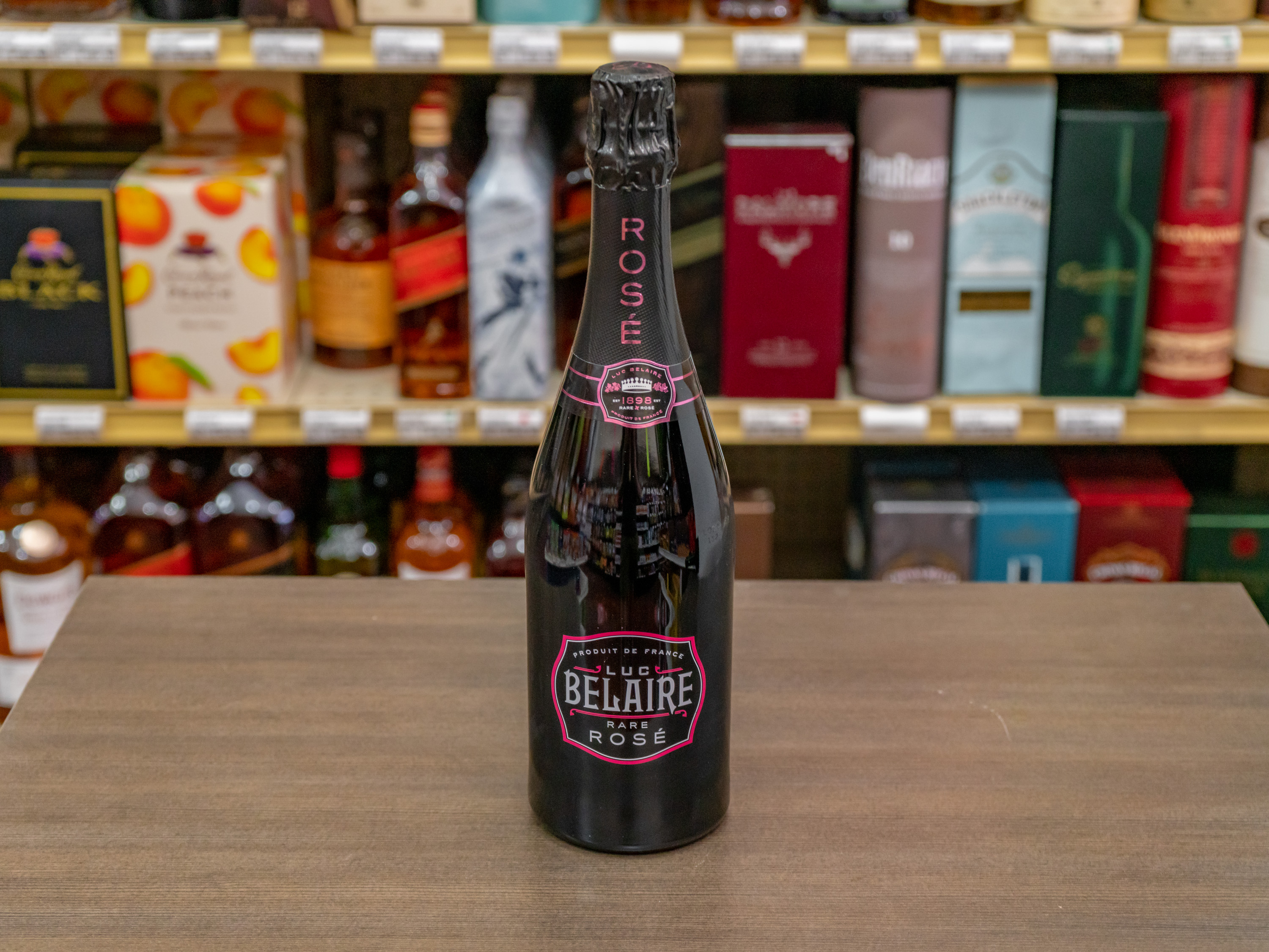 Order 750ml Luc Belaire Rare Rose Champagne (12.5% ABV) food online from Burlingame Liquor store, Burlingame on bringmethat.com