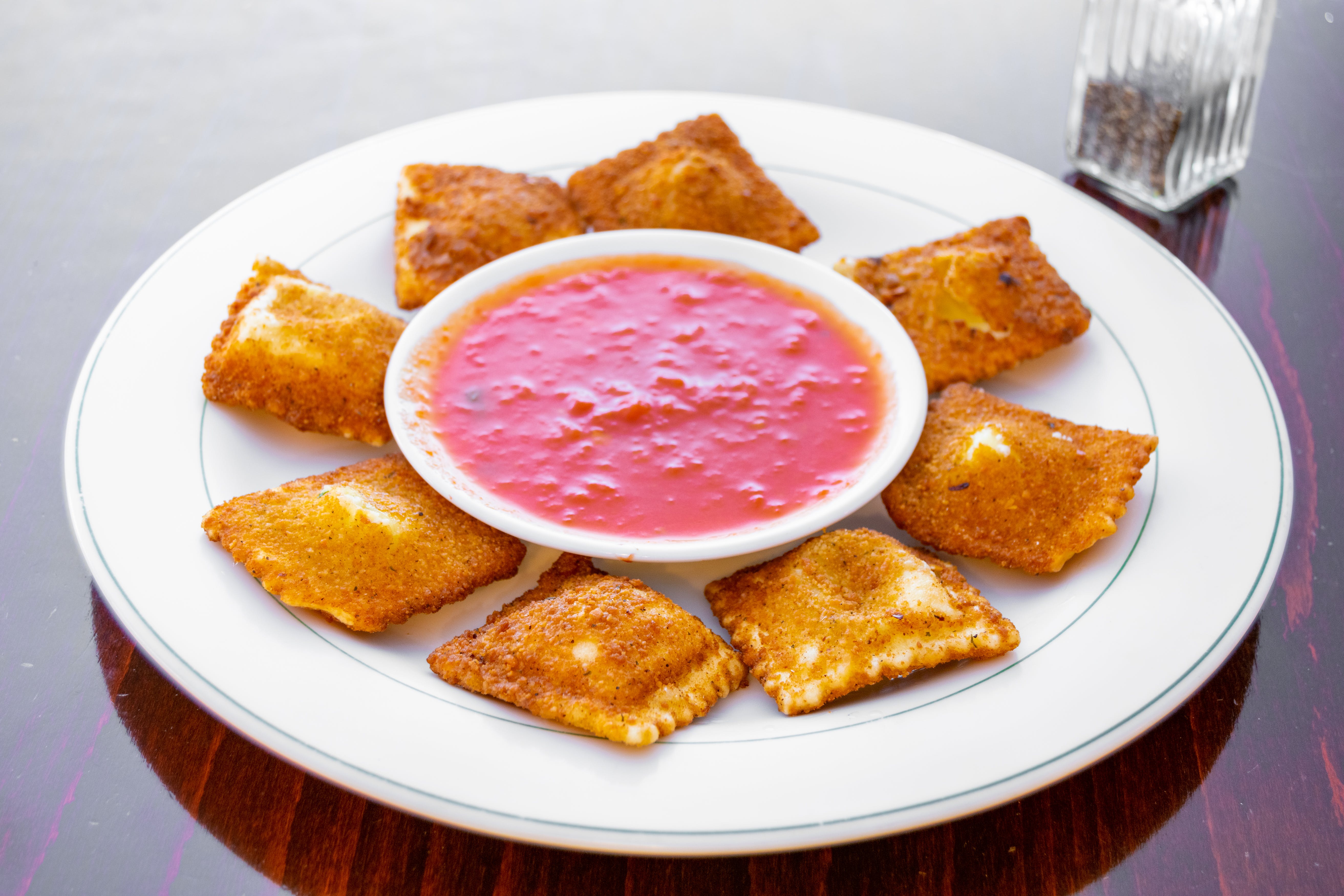 Order Fried Ravioli - Appetizers food online from Casa Rosaria's store, Plainsboro Township on bringmethat.com