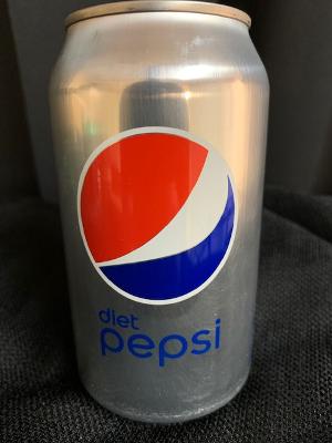 Order Diet Pepsi food online from Cuomo To Go store, Northlake on bringmethat.com