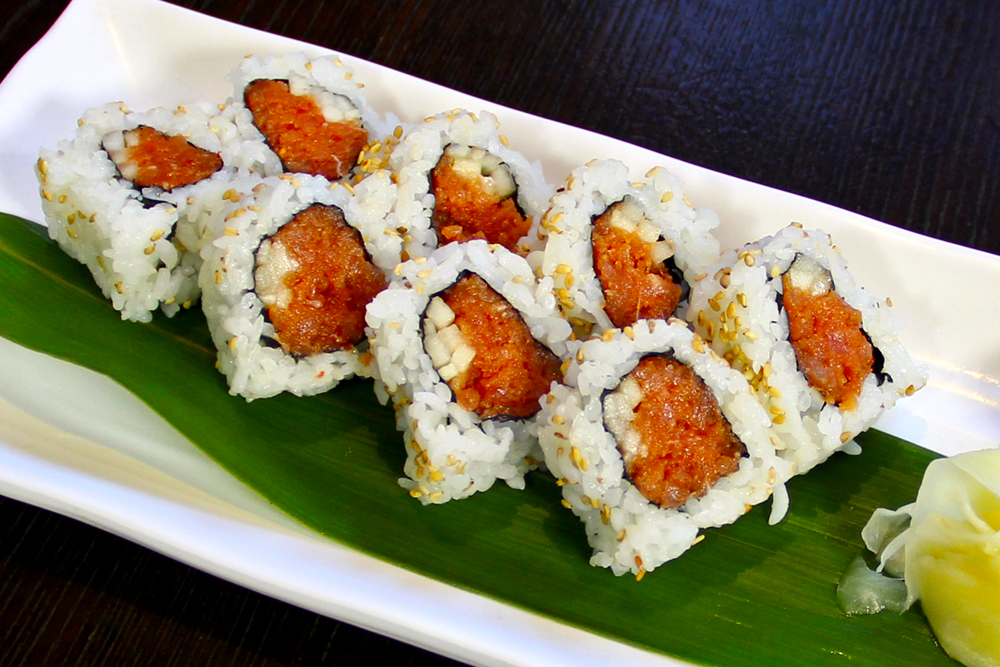 Order Spicy Tuna Roll food online from Bishamon Japanese Restaurant & Karaoke Lounge store, Covina on bringmethat.com