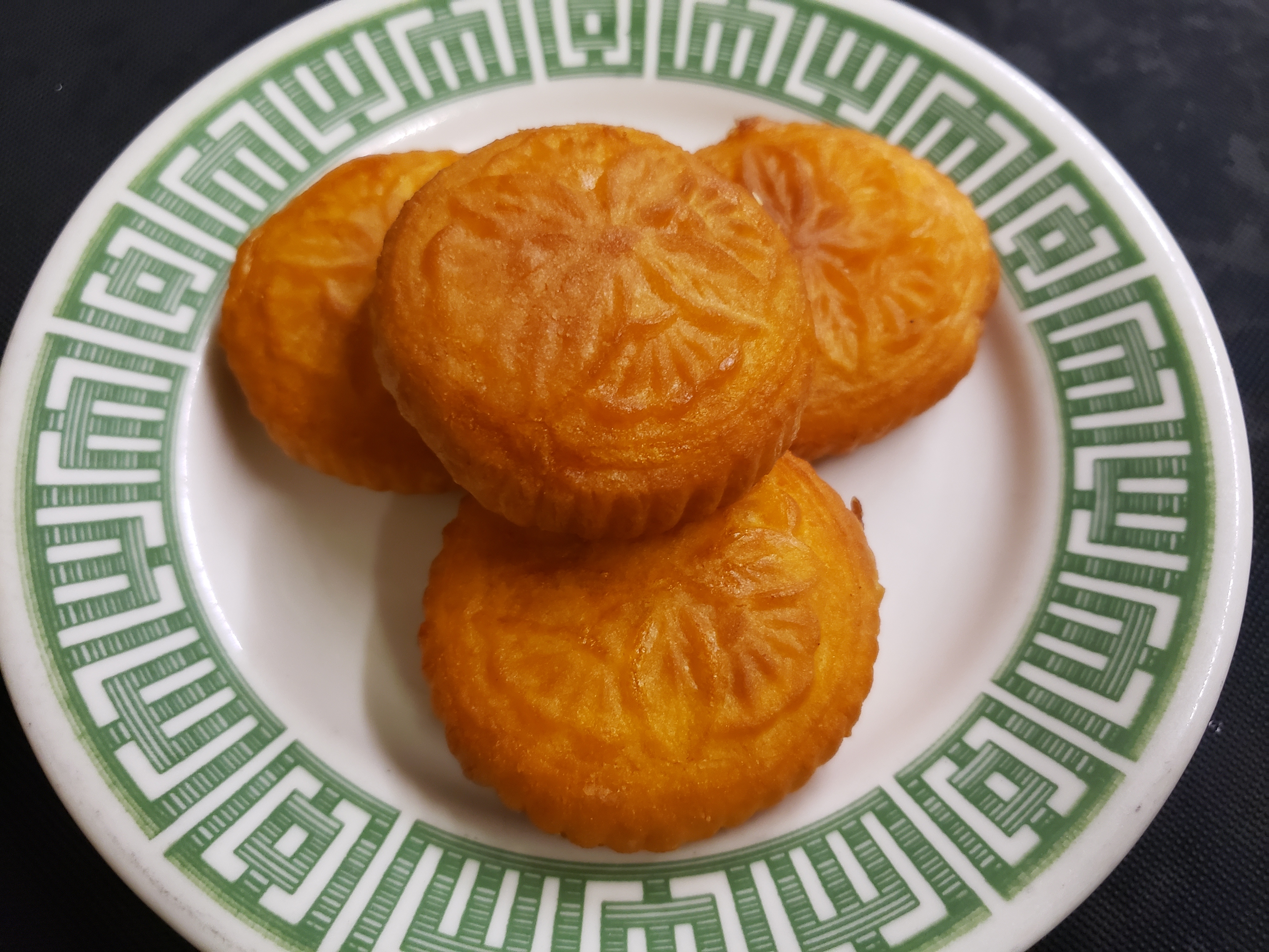 Order 90. Pan Fried Sweet Potato 炸薯饼 food online from Jade Palace store, Louisville on bringmethat.com