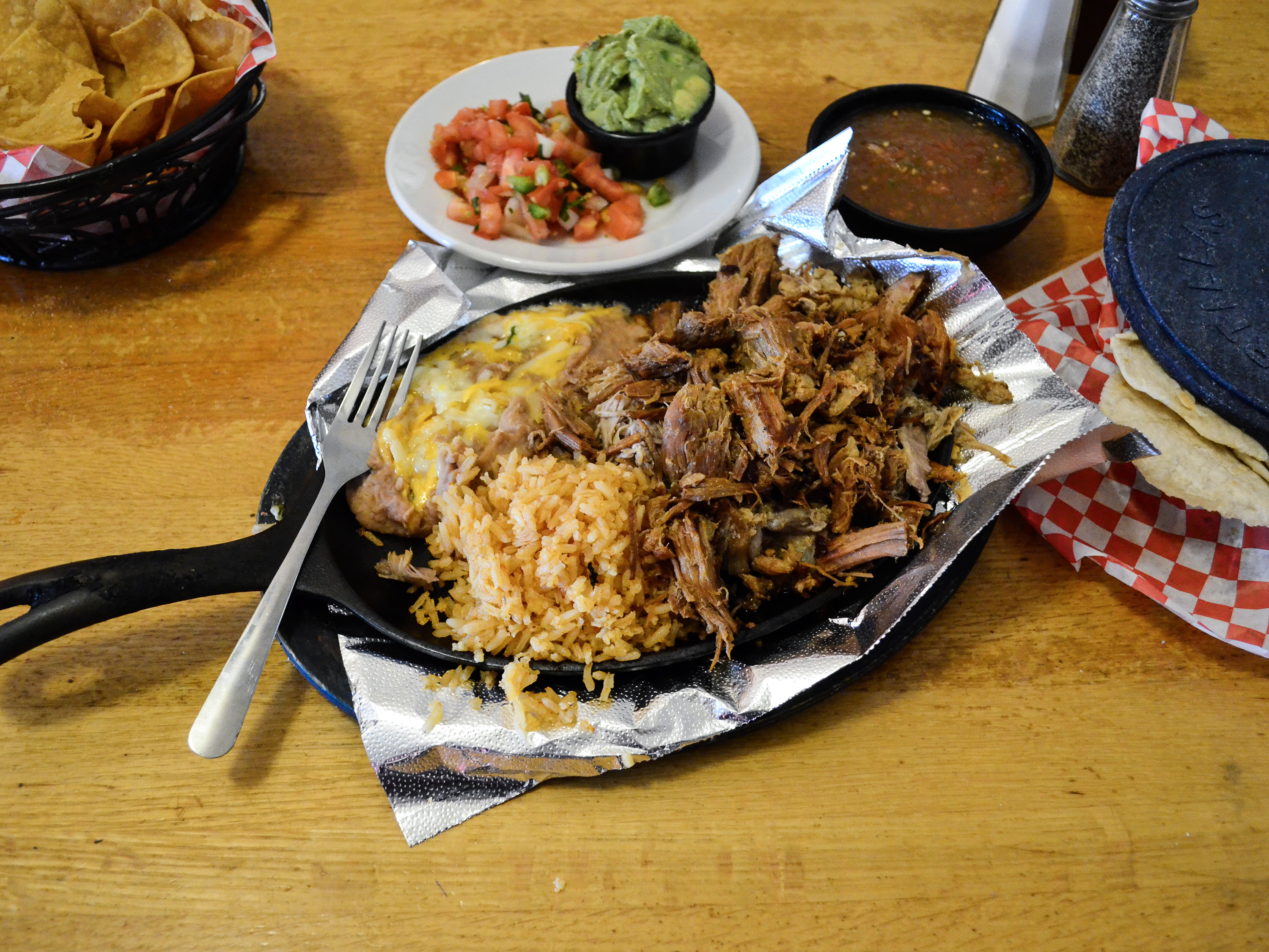 Order Carnitas food online from Xochimilco Mexican Restaurant Grill : California store, Sacramento on bringmethat.com