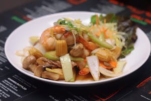 Order 29. Pad Ginger food online from Miko Thai Kitchen store, Hudson on bringmethat.com