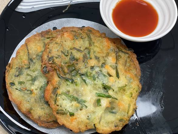 Order Q3. Fried Vegetable Pancake (2) 炸蔬菜餅 food online from Uncle Chen's Chinese Restaurant store, State College on bringmethat.com