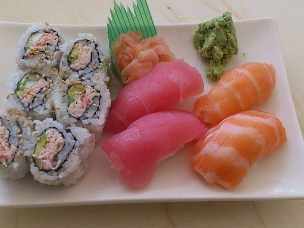 Order 107. California Roll food online from Yama sushi restaurant store, Belmont on bringmethat.com