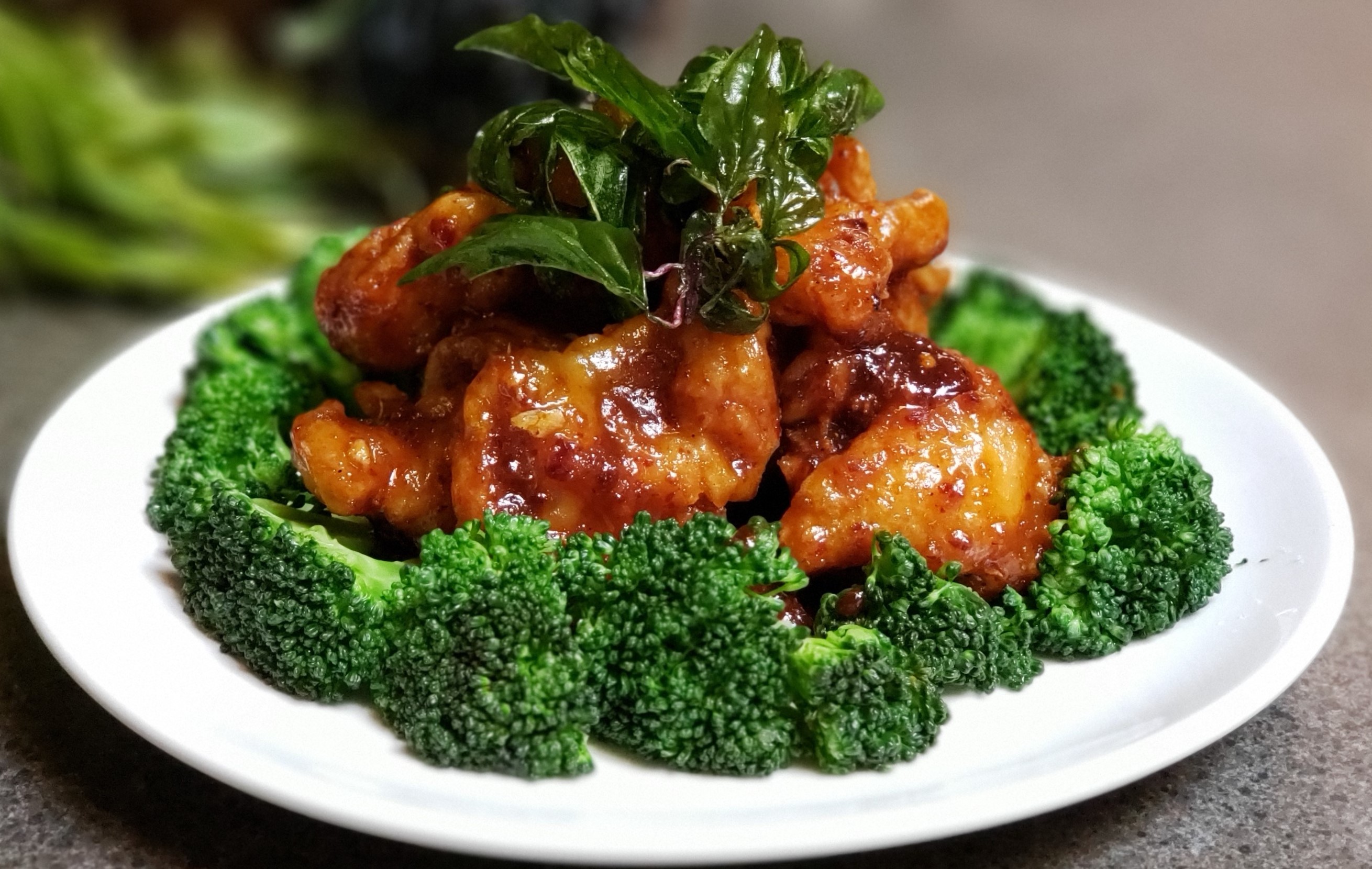 Order Crispy Chili Chicken/Tofu food online from Jamjuree Thai Cuisine store, Seattle on bringmethat.com