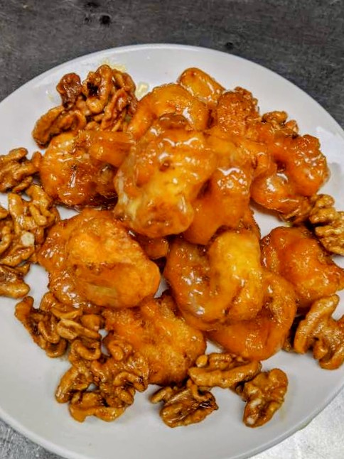 Order 60. Walnut Shrimps food online from Kirin Chinese Restaurant store, Mountain View on bringmethat.com